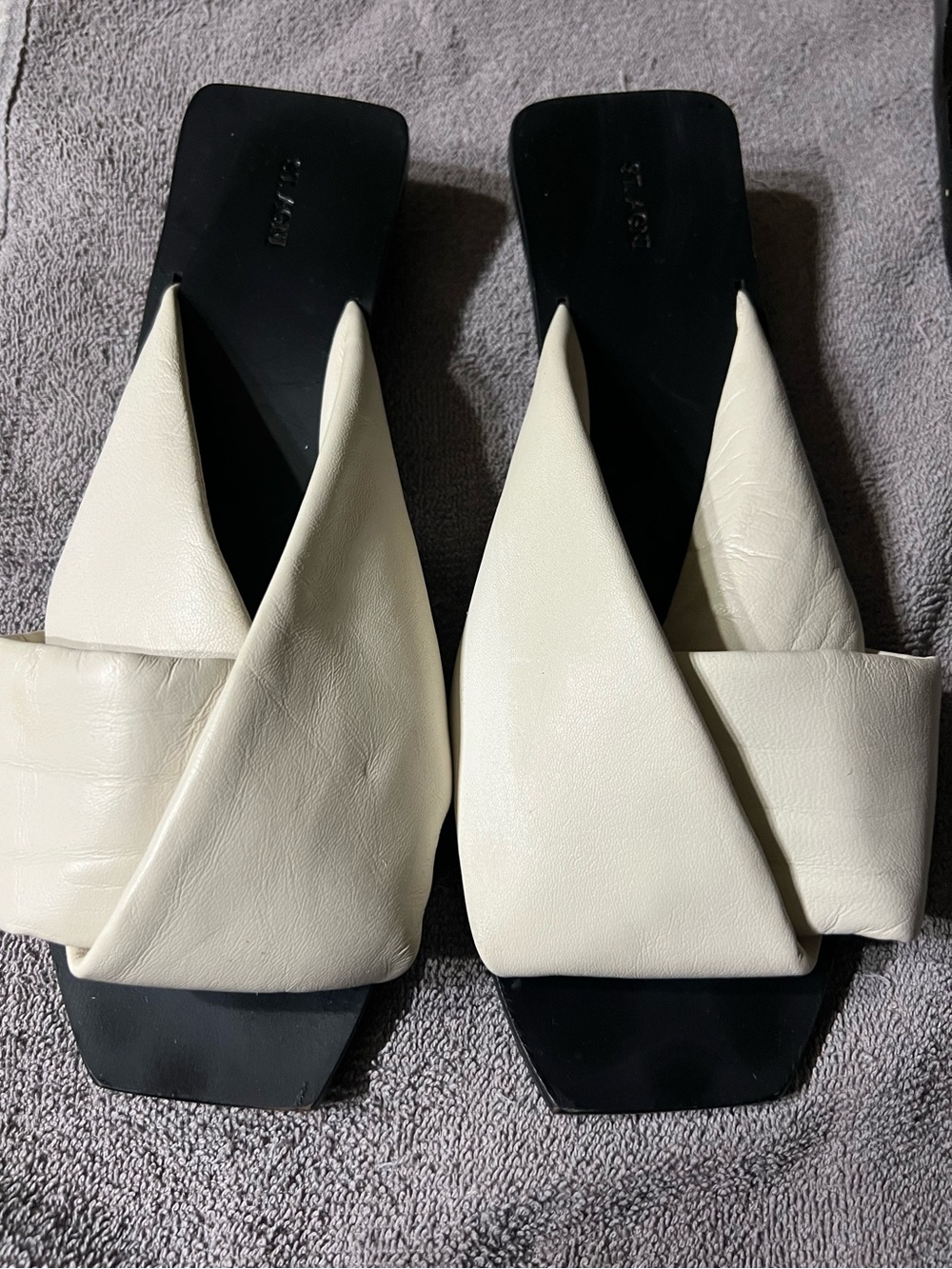St. Agni Cream Leather Crisscross Slide Sandals